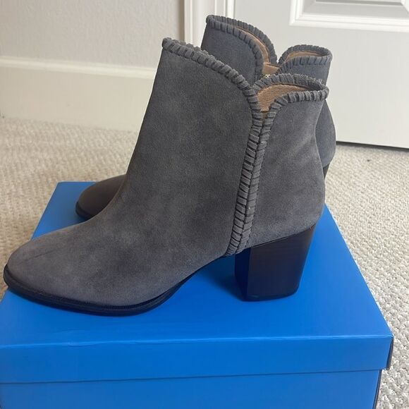 NIB Jack Rogers Cassidy Suede Bootie - Picture 5 of 8